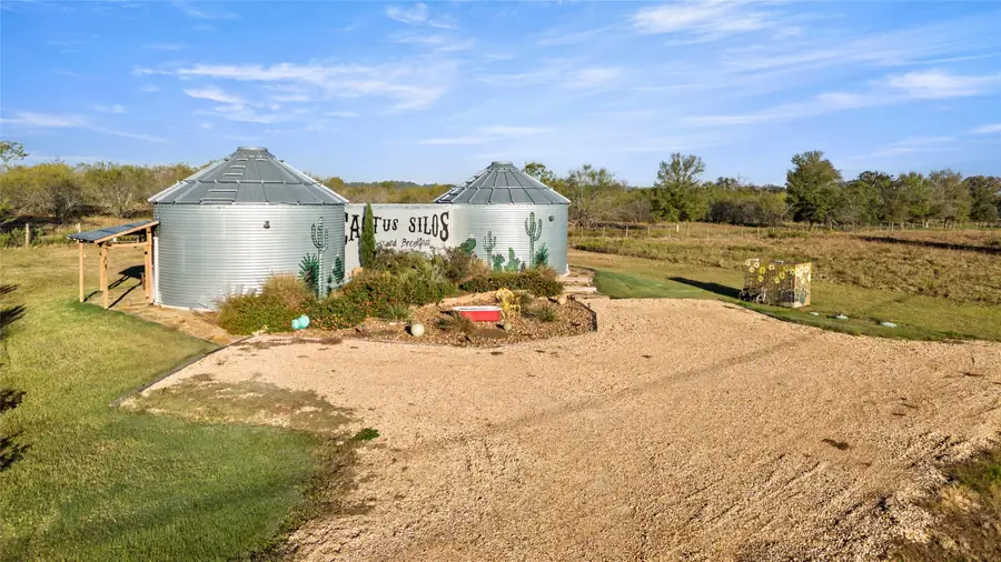 26759 N Hwy 90, Bedias, TX 77831 - #2