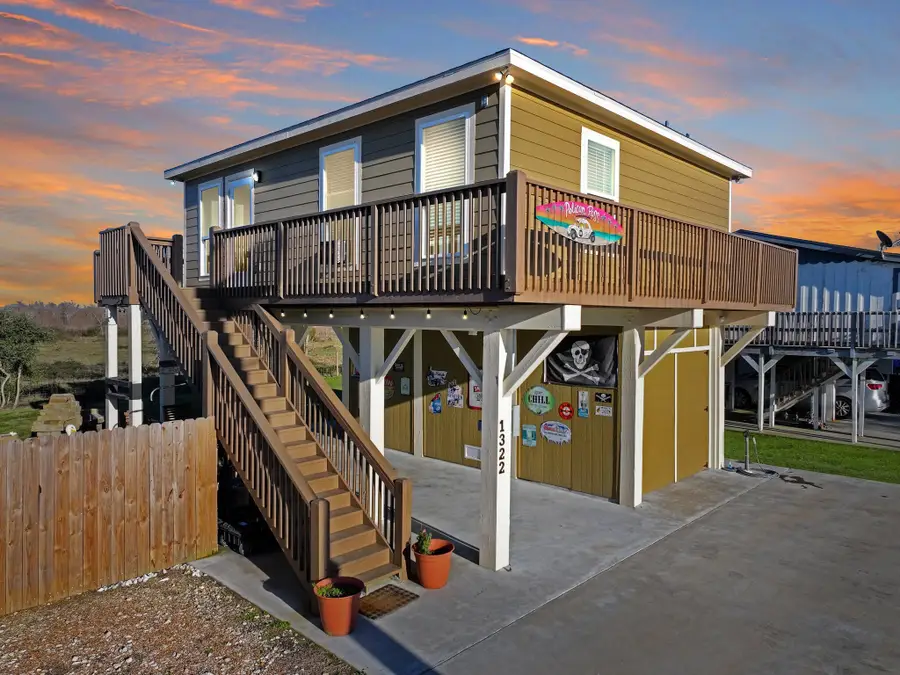 1322 Bahama Lane, Port Bolivar, TX 77650 - #3