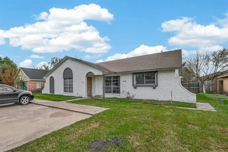 8108/8106 Beech Cove Lane, Houston, TX 77072 - #3