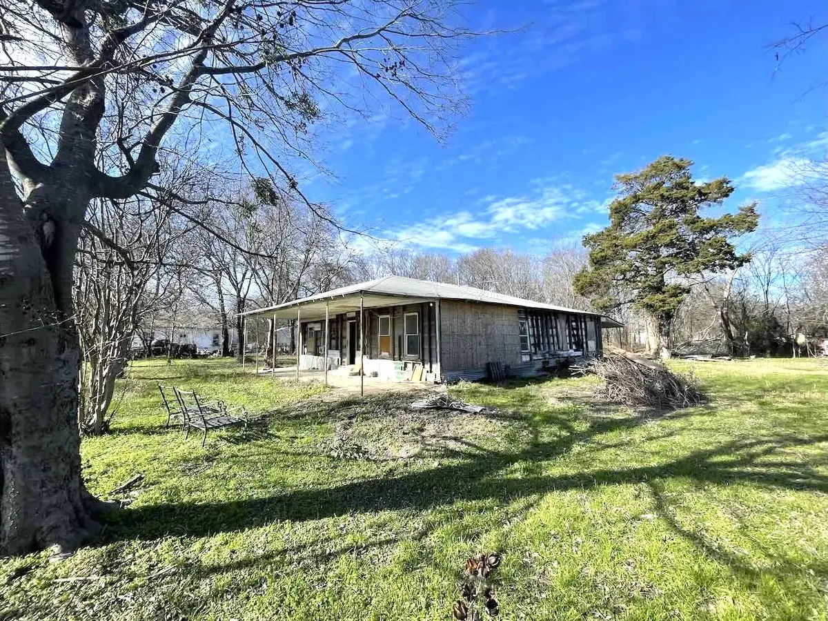 100 W Dalewood Street, Richland, TX 76681 - Image #1