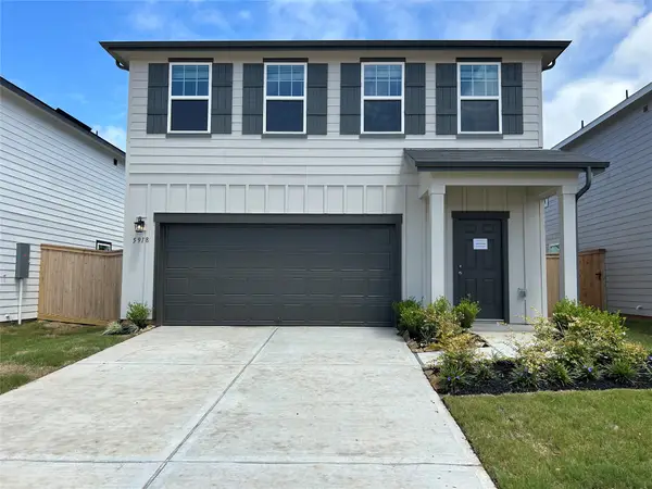 5918 Mercer Street, Conroe, TX 77303