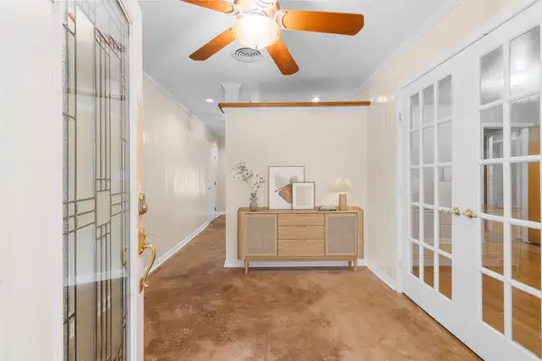 1702 Sheridan Drive, Baytown, TX 77520