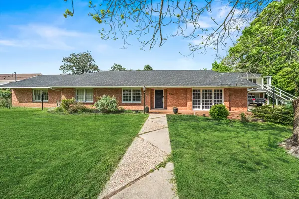 606 N Main Street, Dayton, TX 77535