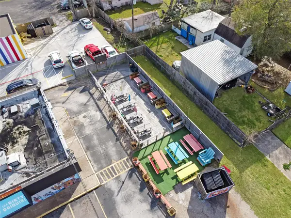 4 E Francis Street, Baytown, TX 77520