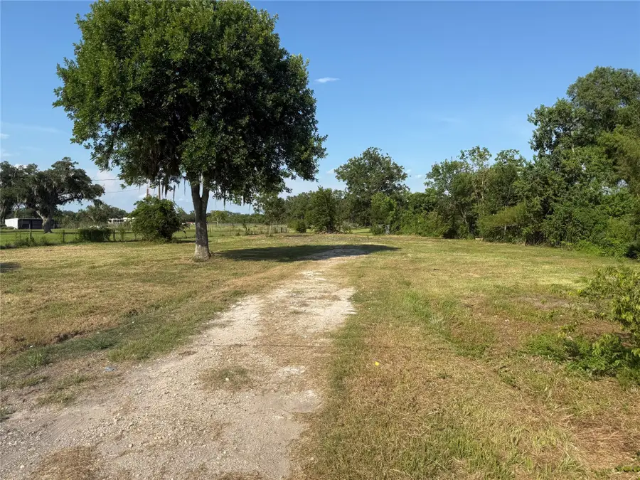 2100 County Road 342, Brazoria, TX 77422 - Image #2