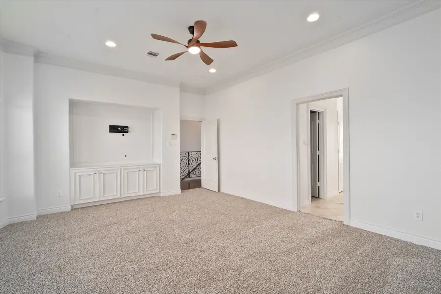 704 Welch Street, Houston, TX 77006 - Image #3