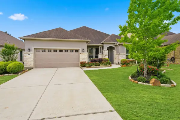 252 Connemara Drive, The Woodlands, TX 77382