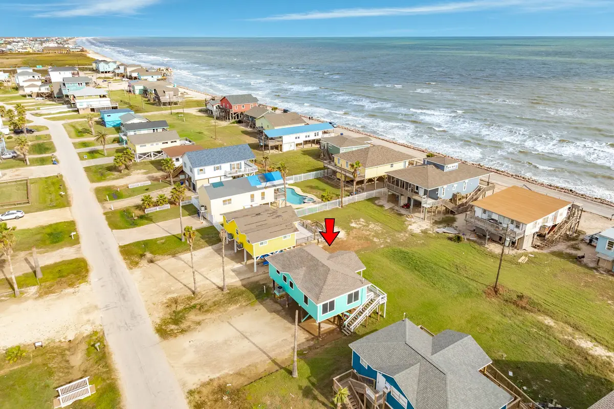 411 Seashell Drive, Surfside Beach, TX 77541 - Image #1
