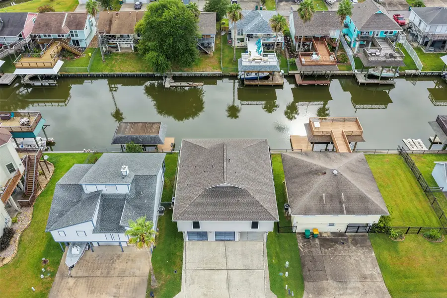 26 N Curlew Street, La Marque, TX 77568 - #2