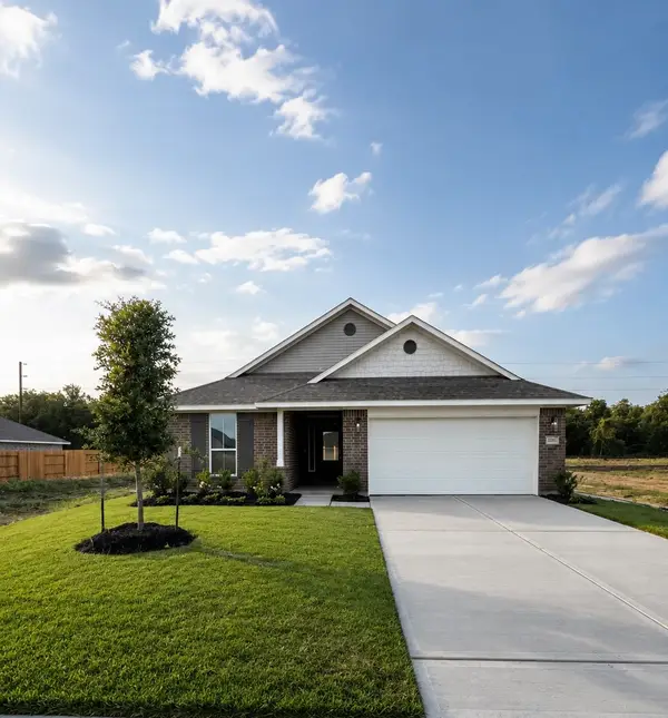 2151 Emerald Lake Trails Trail, Dayton, TX 77535