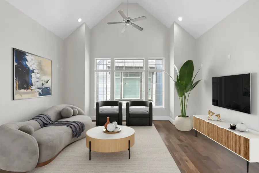 702 N Shepherd Drive, Houston, TX 77007 - Image #2