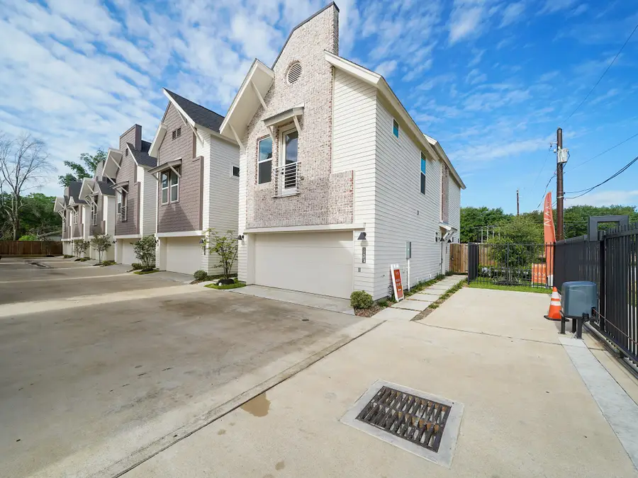 881 Rachel Street #A, Houston, TX 77091 - #2