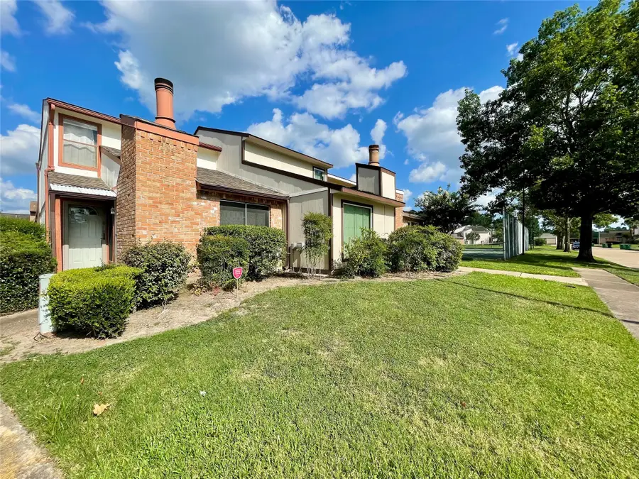 7840 Bateman Lane, Houston, TX 77088 - Image #2