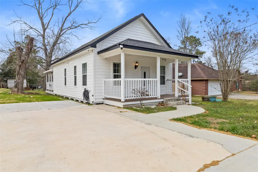 610 S Railroad Avenue, Shepherd, TX 77371 - #3