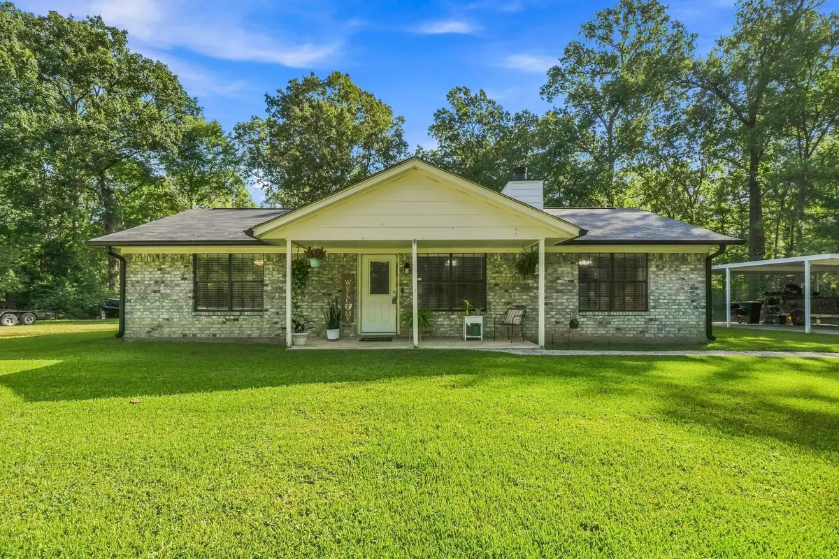 215 Lazy Oak Drive, Livingston, TX 77351 - #1