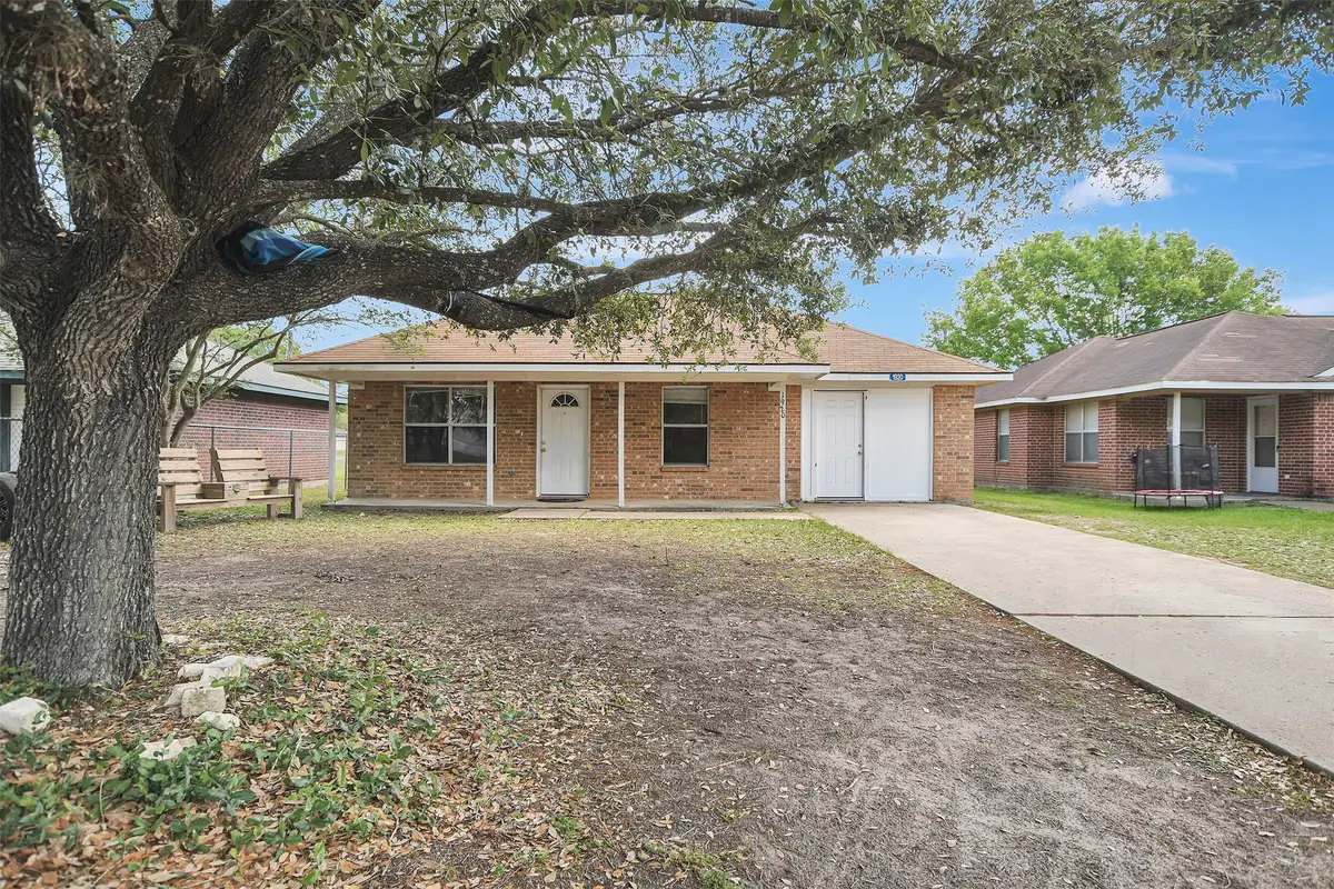 1920 6th Street, Hempstead, TX 77445 - #1