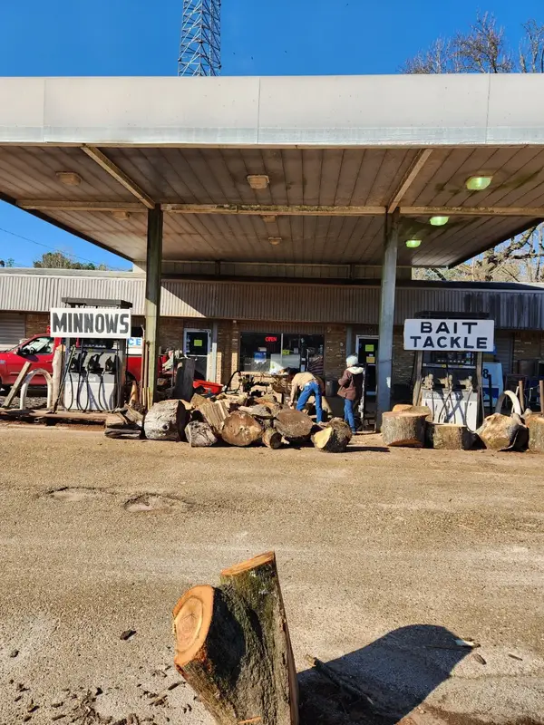 24725/24703 N Us Highway 59 Highway N, Queen City, TX 75572