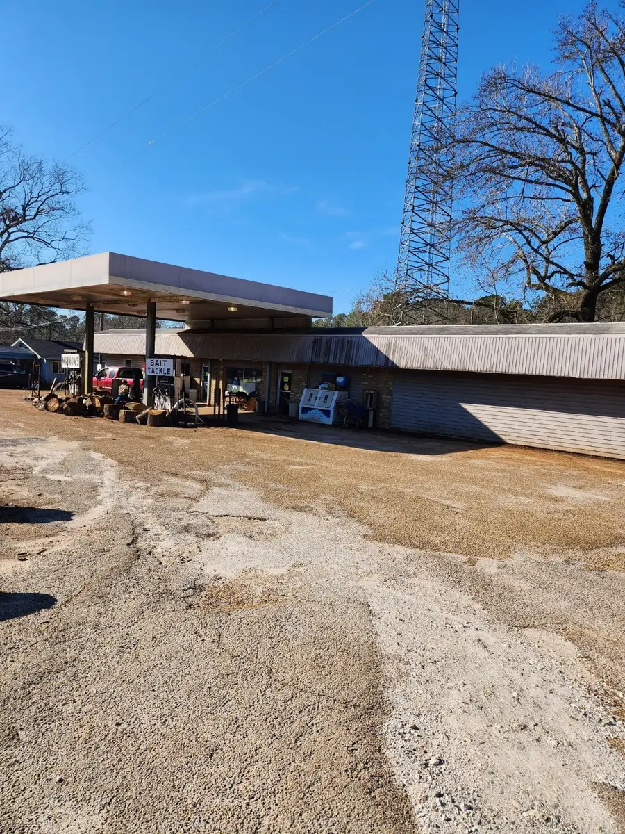 24725/24703 N Us Highway 59 Highway N, Queen City, TX 75572 - Image #2