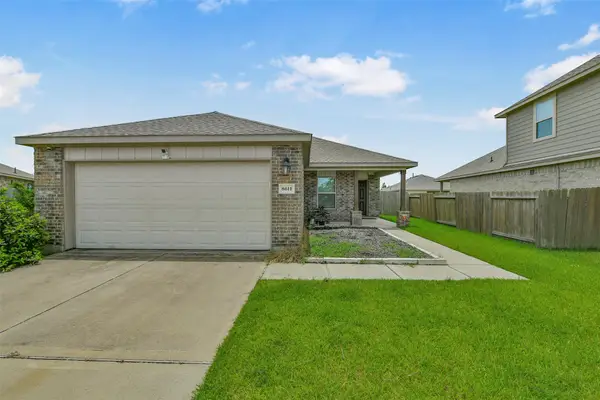 8611 Conquest Circle, Texas City, TX 77591