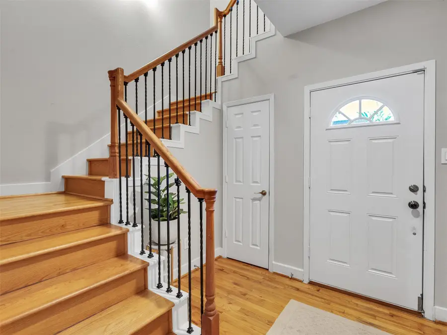 5841 Darling Street #B, Houston, TX 77007 - Image #3