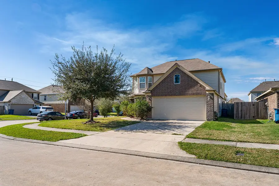 11023 Tall Hill Circle, Houston, TX 77044 - Image #2