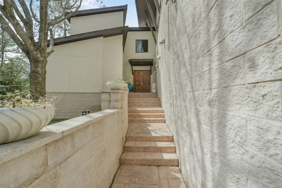 15 Hudson Circle, Houston, TX 77024 - #2