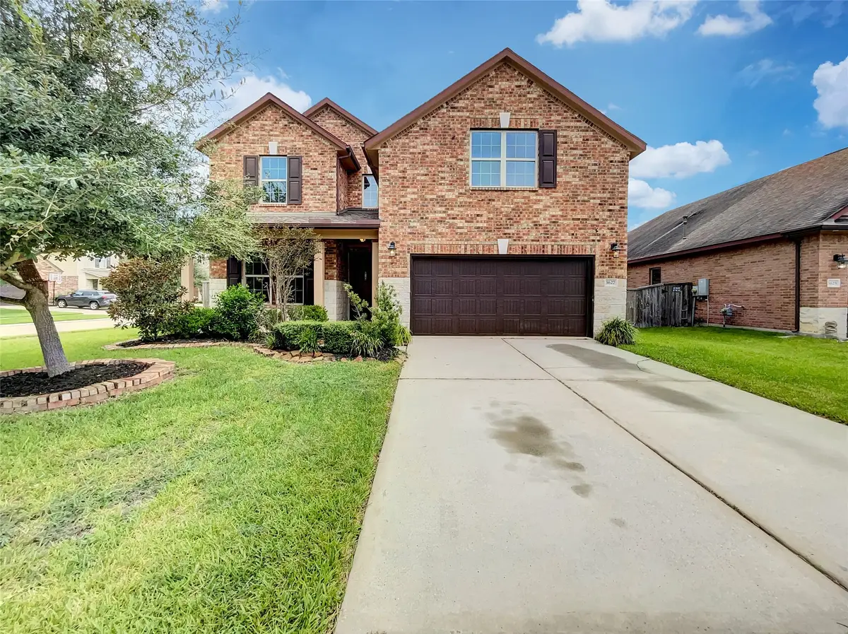 3627 Bartlett Way Drive, Pearland, TX 77581 - Image #1