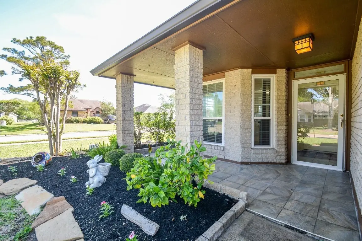 703 Laurel Grove Lane, Pearland, TX 77584 - #1