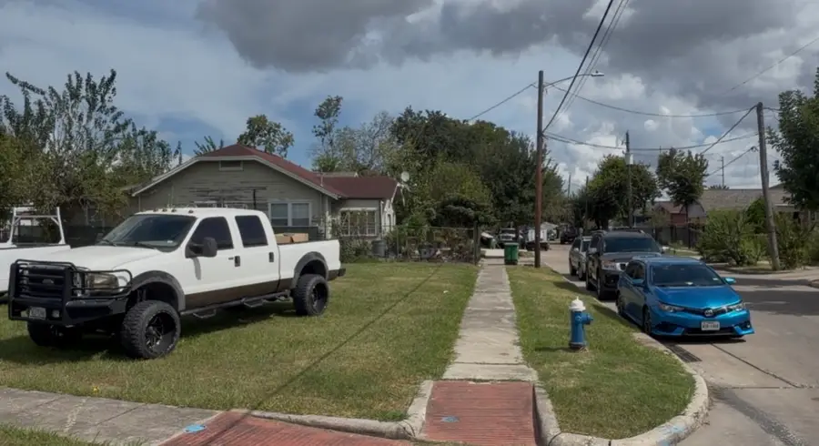 0 Avenue I, Houston, TX 77011 - #3