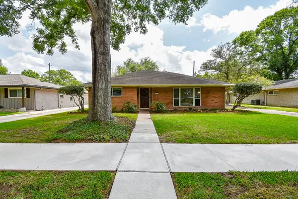 5727 Arboles Drive, Houston, TX 77035