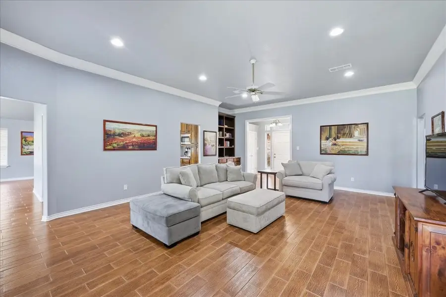 2406 Golden Oak Drive, Orange, TX 77632 - #3