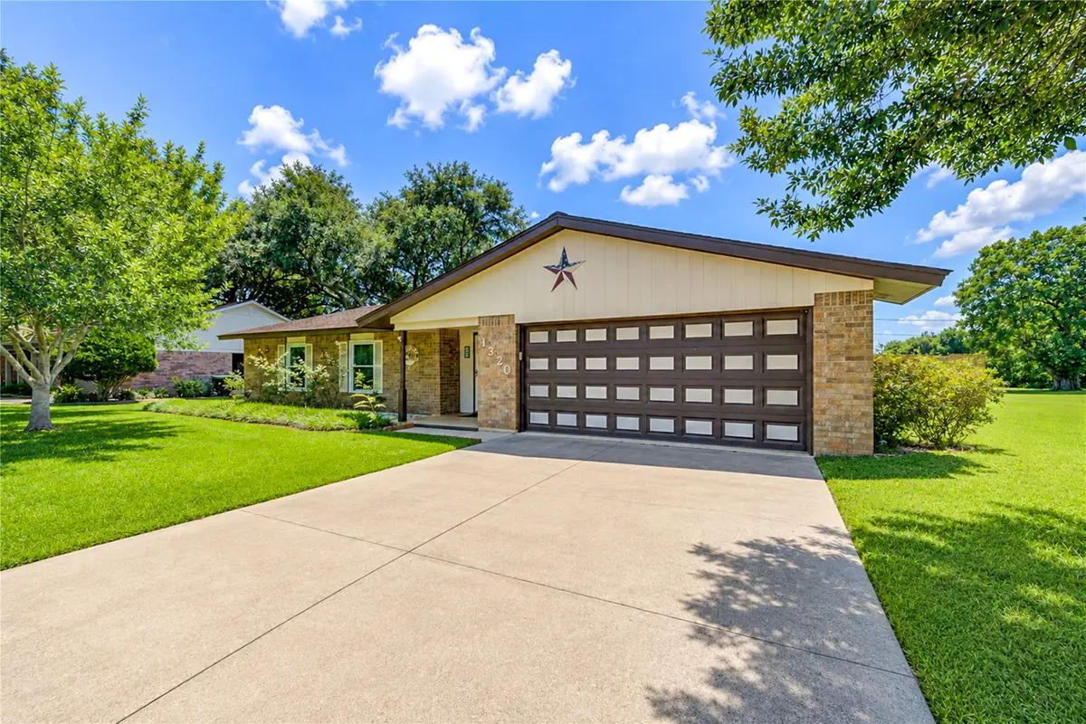 1320 Linwood Drive, Wharton, TX 77488 - #1