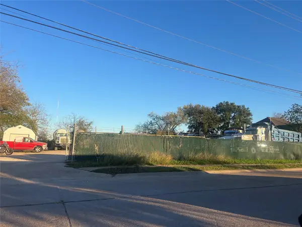 1919 Patricia Lane, Pasadena, TX 77502