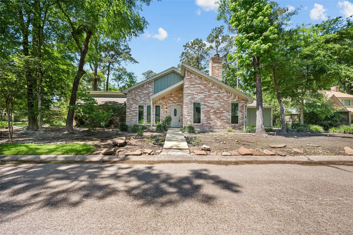 1 Green Blade Lane, The Woodlands, TX 77380 - Image #1