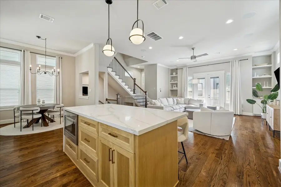 867 Wakefield Drive #D, Houston, TX 77018 - Image #3