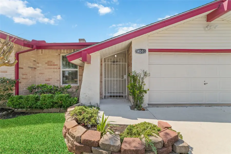 14303 Branchwater Lane, Sugar Land, TX 77498 - Image #3