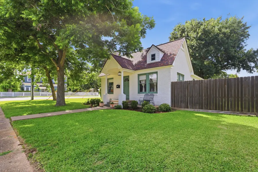 1302 Austin Street, Richmond, TX 77469 - #2