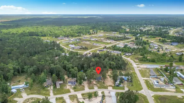 212 Road 5262a, Cleveland, TX 77327