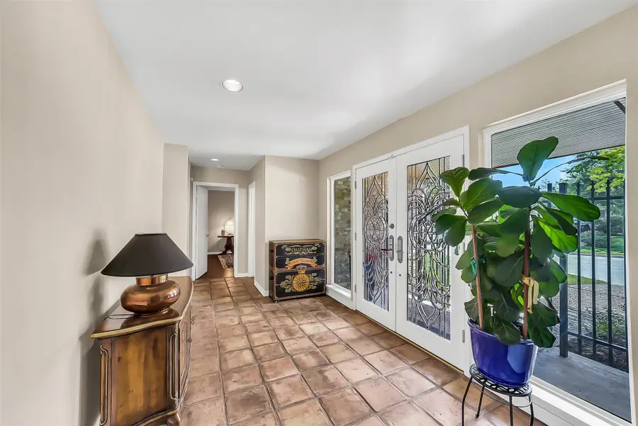 16 Charleston Street N, Sugar Land, TX 77478 - #3