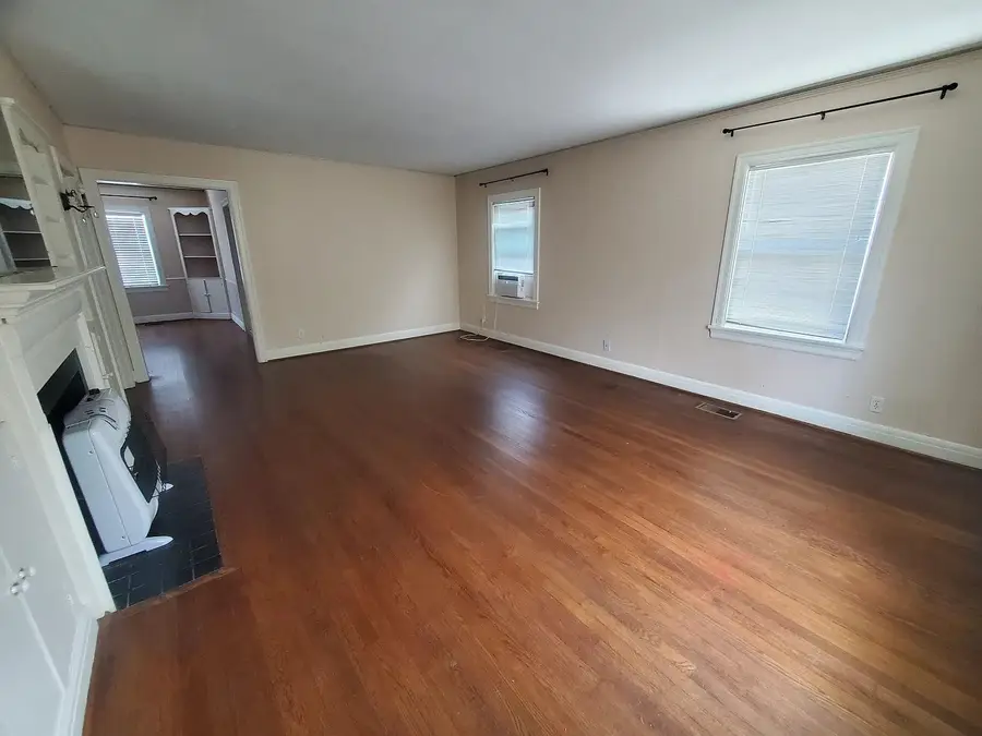 4309 Ursuline Street, Galveston, TX 77550 - #2