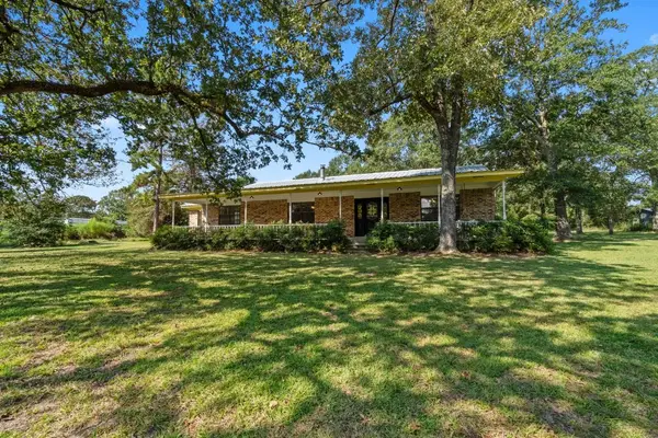 734 Hawkins, Livingston, TX 77351