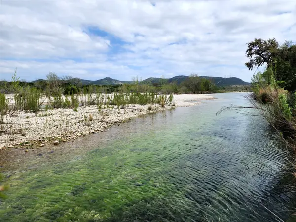 130 Sd 37980, Barksdale, TX 78828