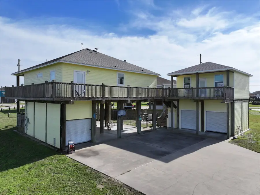 2426 Sand Bar Lane, Crystal Beach, TX 77650 - #2