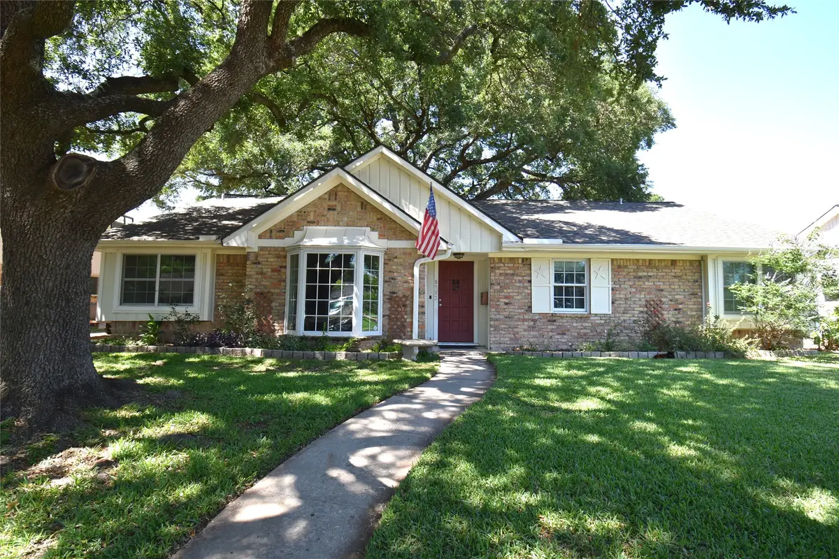8502 Braes Meadow Drive, Houston, TX 77071 - #1