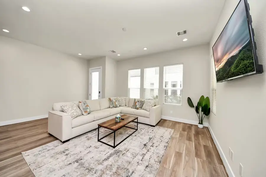 5935 Beall Street #C, Houston, TX 77091 - #3