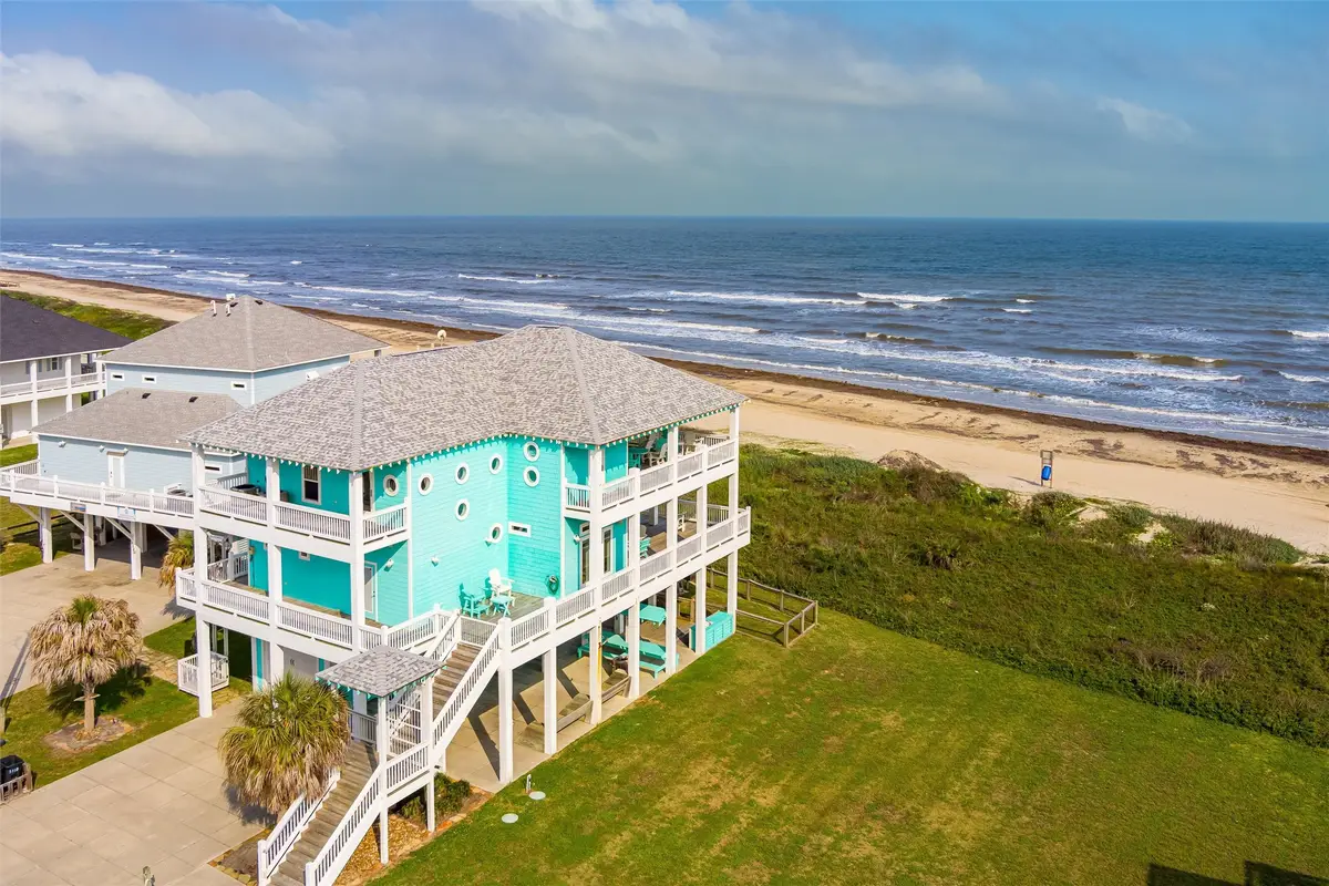 3116 James, Crystal Beach, TX 77650 - #1