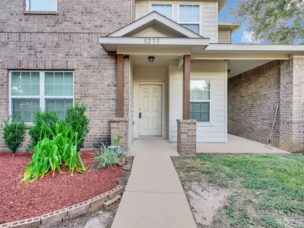 8235 Gran Villa Drive, Cypress, TX 77433