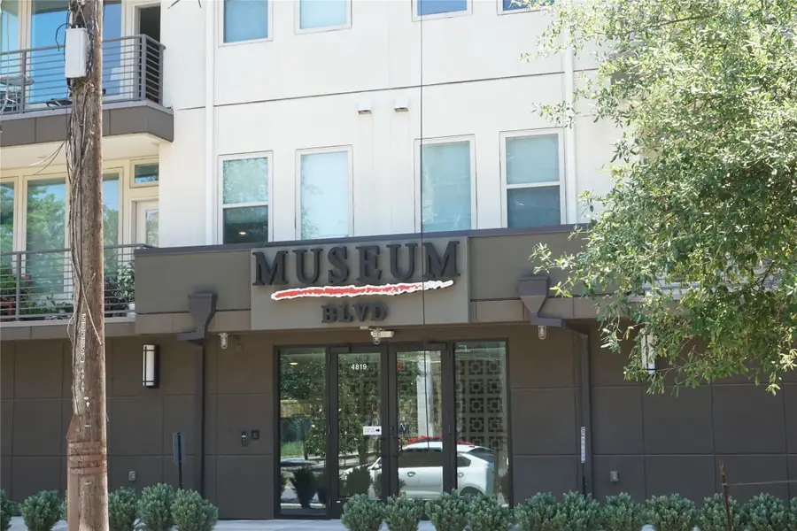 4819 Caroline Street #111, Houston, TX 77004 - #3