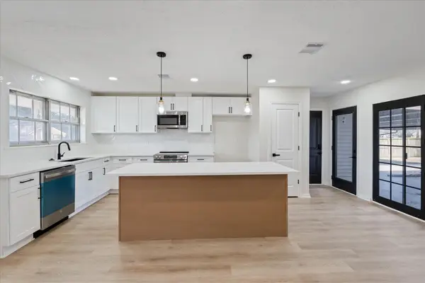 10403 Winding Trail Road, La Porte, TX 77571