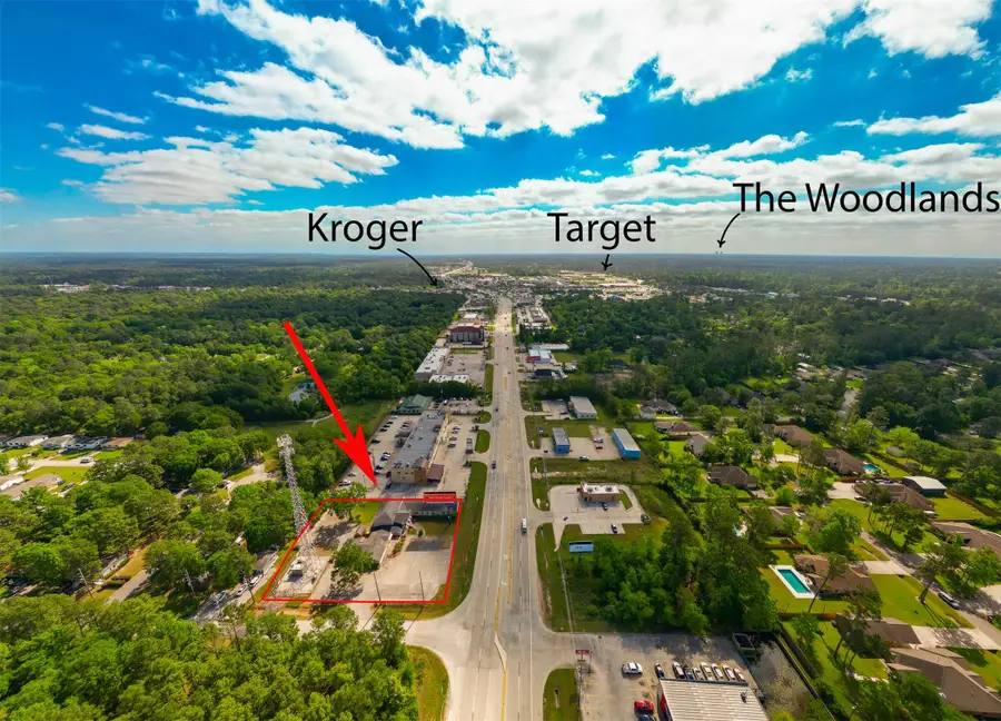 1938 Honey Laurel Drive, Conroe, TX 77304 - Image #2